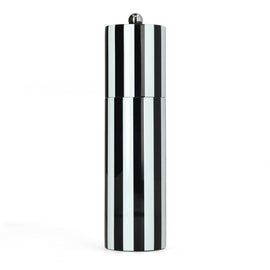 Addison Ross - Column Striped Salt & Pepper Mill Black & White 24 cm Addison Ross - Column Striped Peper & Zoutmolen Black & White 24 cm Peper/Zoutmolen Addison Ross